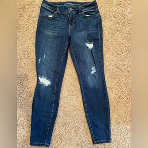 Maurices jeans